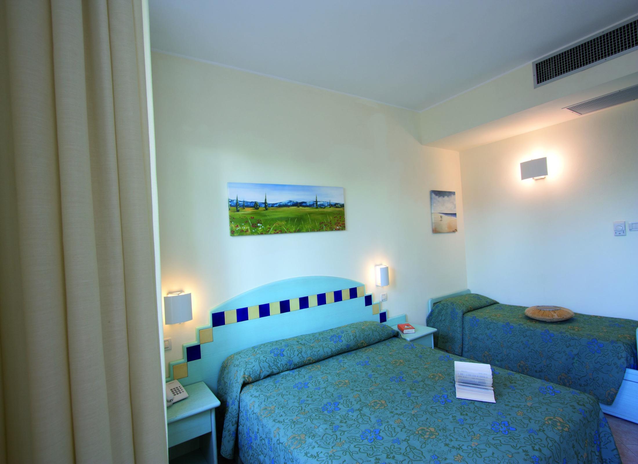 פרגליה Hotel Tirreno מראה חיצוני תמונה
