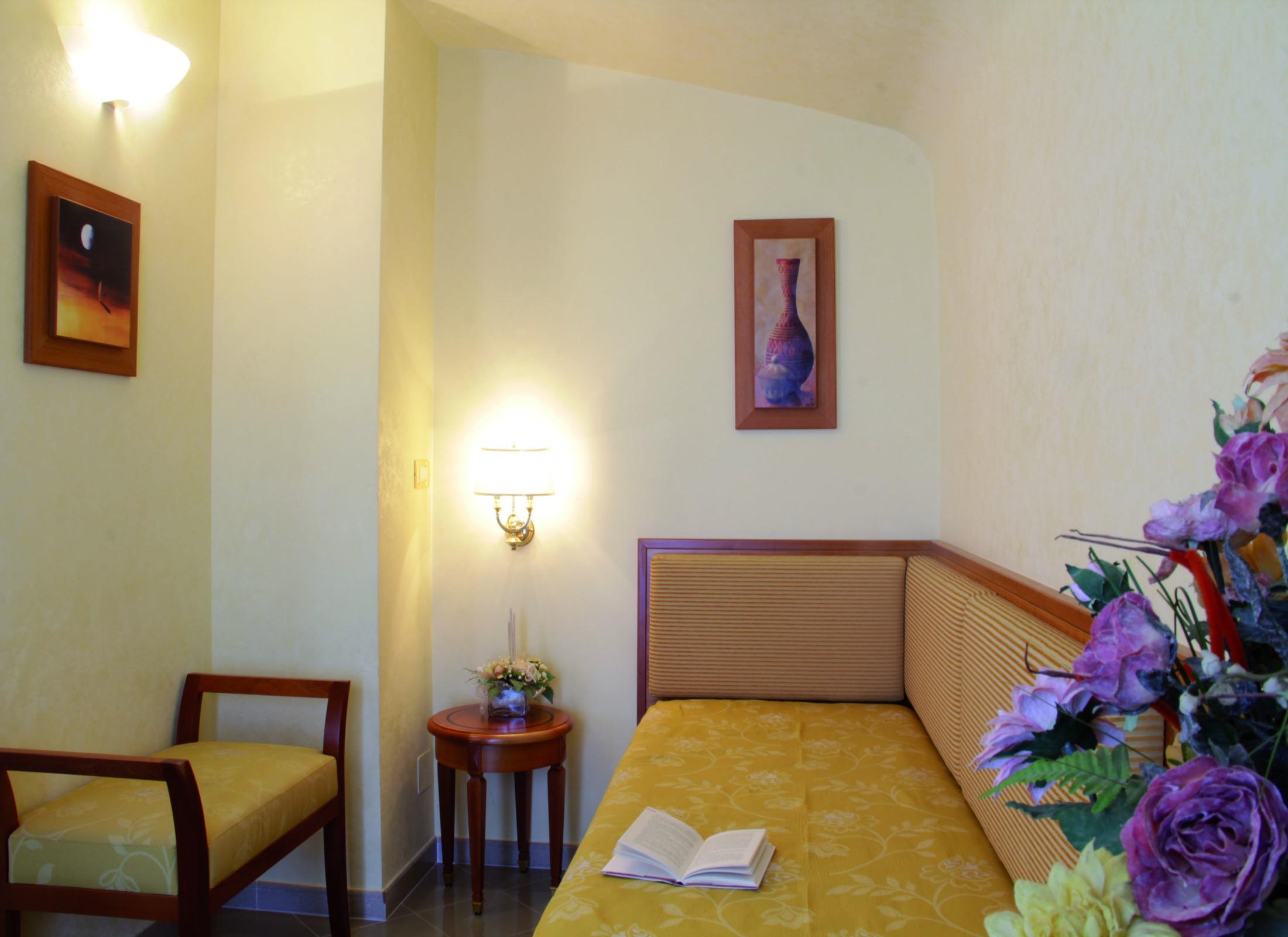 פרגליה Hotel Tirreno מראה חיצוני תמונה
