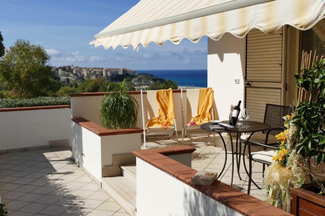 פרגליה Hotel Tirreno מראה חיצוני תמונה
